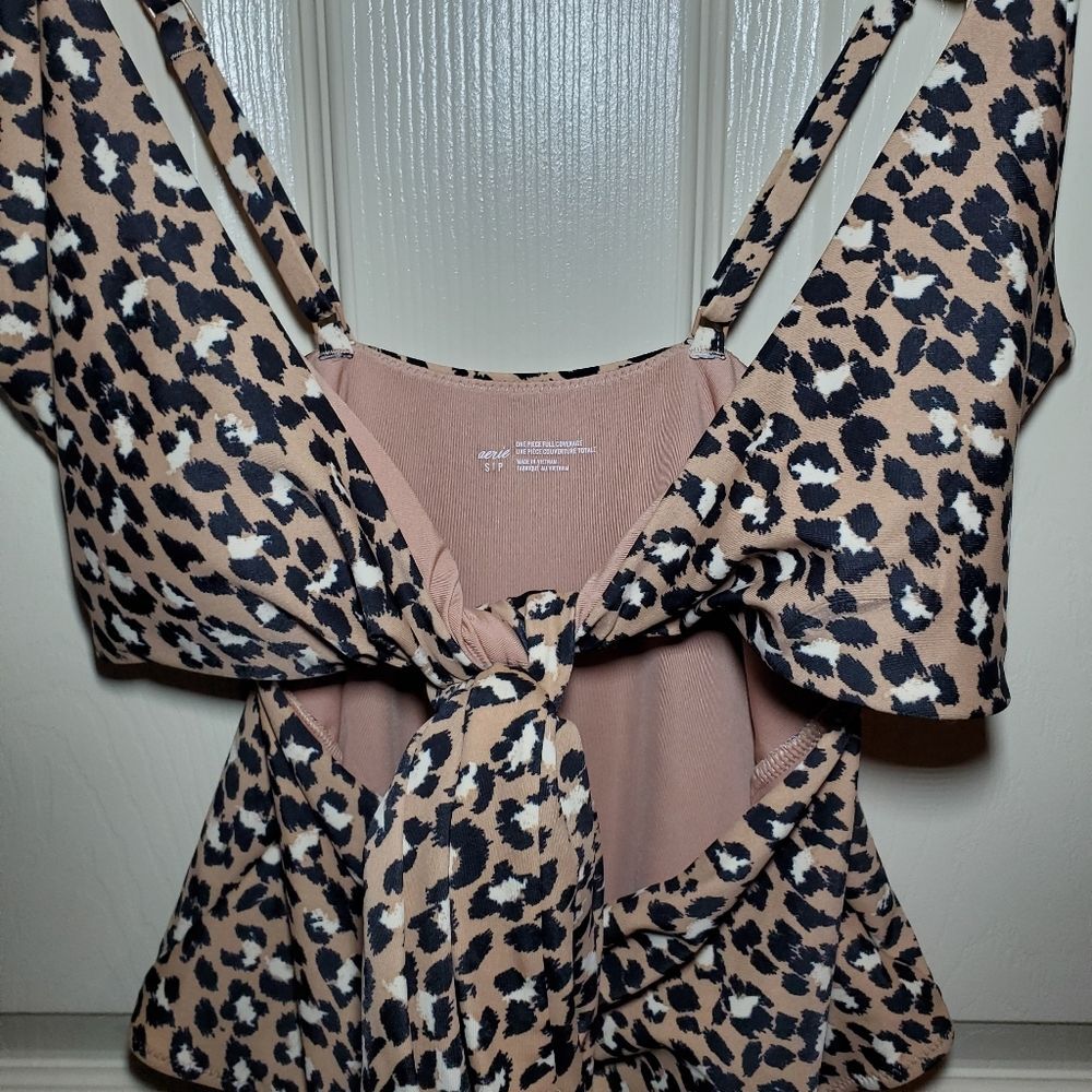 NWT Aerie Wrap Full Coverage One Piece Leopard Print Swimsuit Size S - Picture 5 of 15